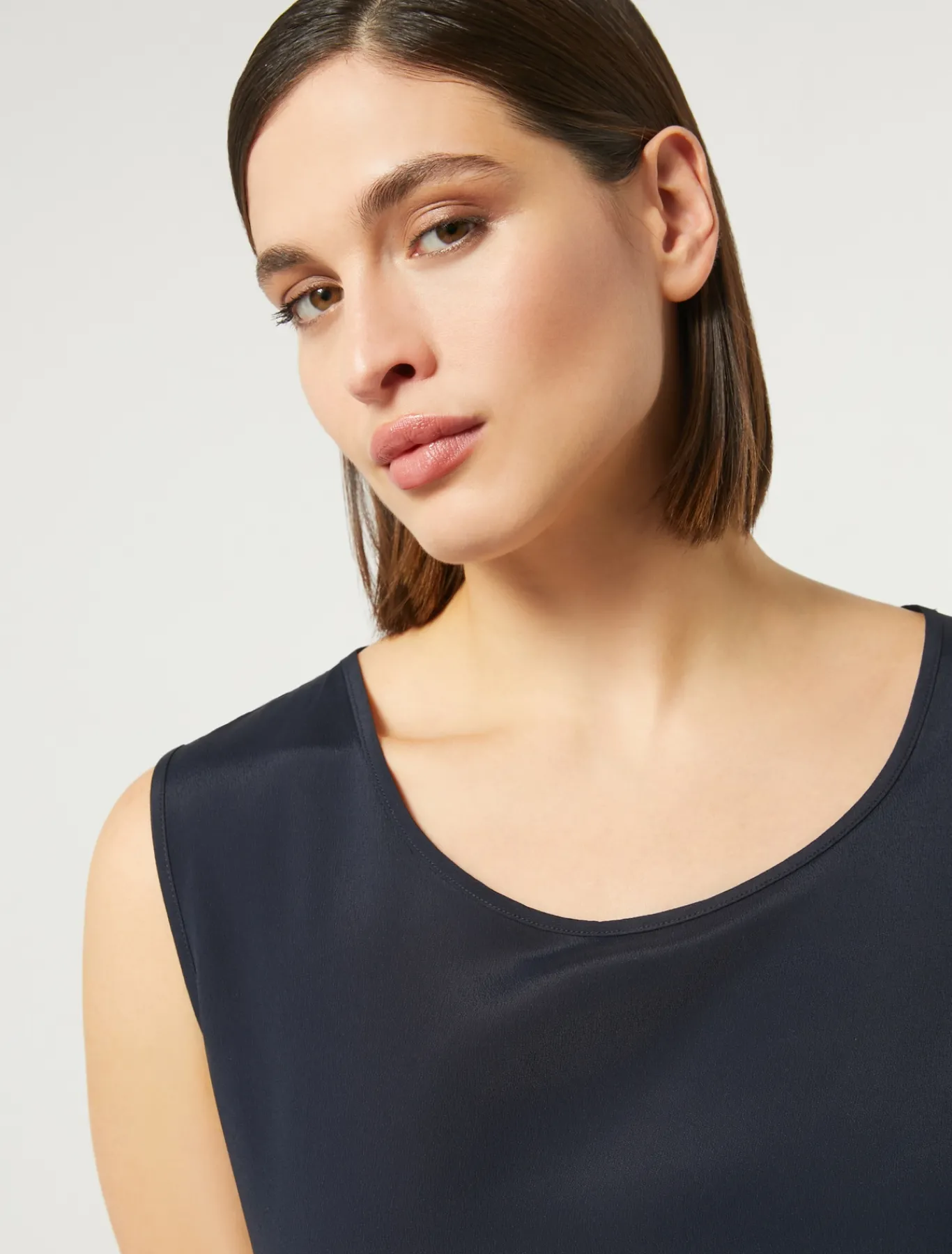 Marina Rinaldi Haut en crêpe de Chine de soie mélangée BLEUMARINE New
