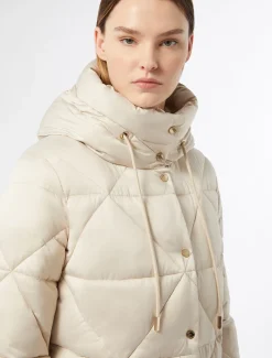 Marina Rinaldi Modèle rembourré long en satin imperméable IVOIRE Online