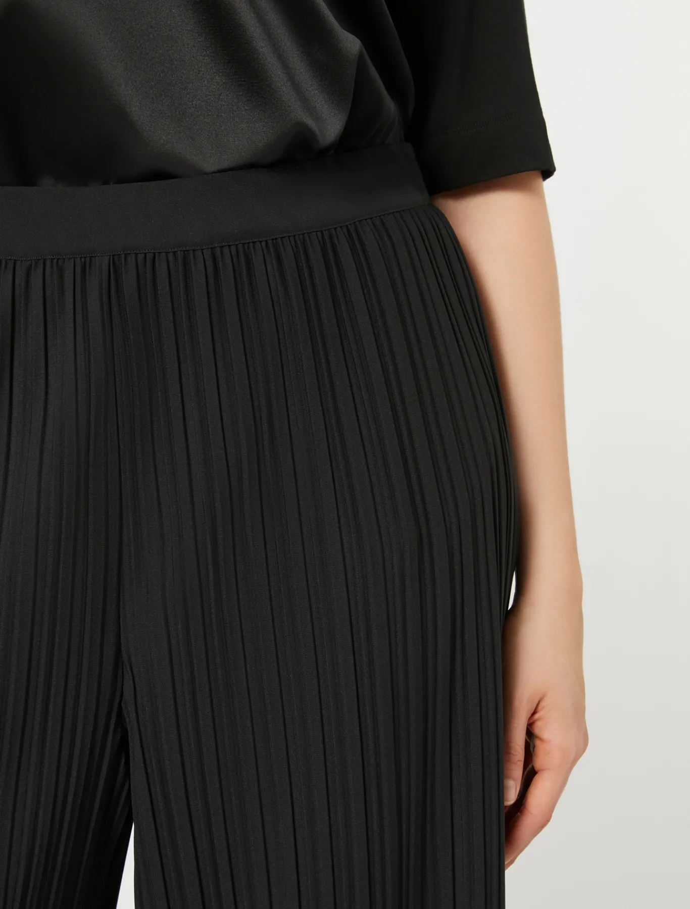 Marina Rinaldi Pantalon en jersey plissé NOIR Fashion