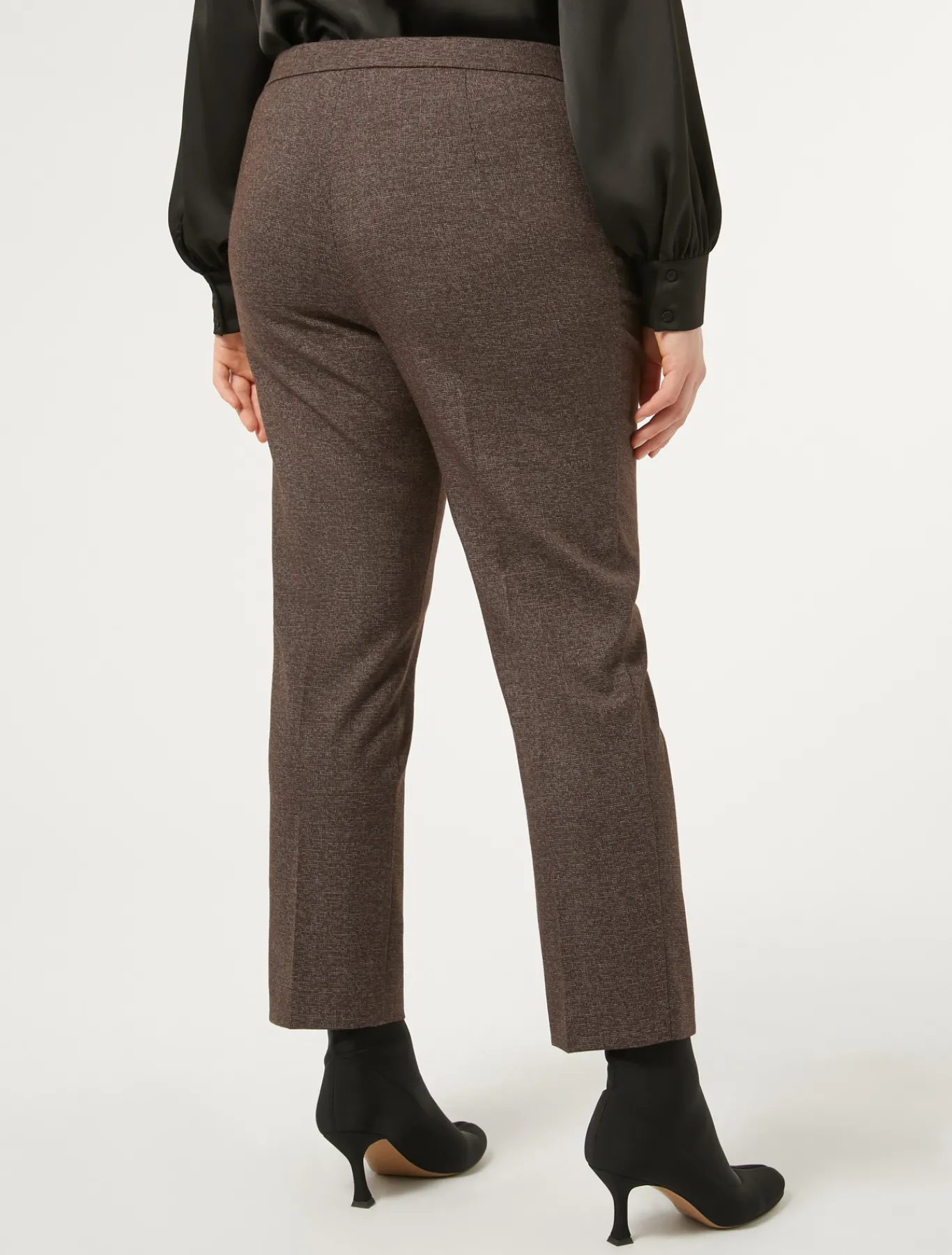 Marina Rinaldi Pantalon en tissu teint en fil et viscose MARRONFONCE Fashion