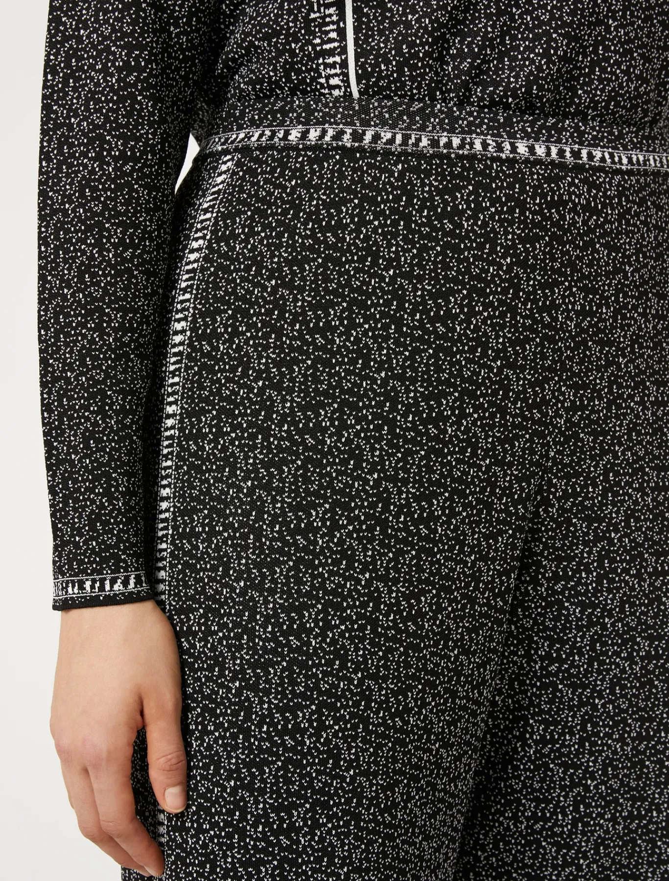 Marina Rinaldi Pantalon en viscose jacquard NOIRBLANC Hot