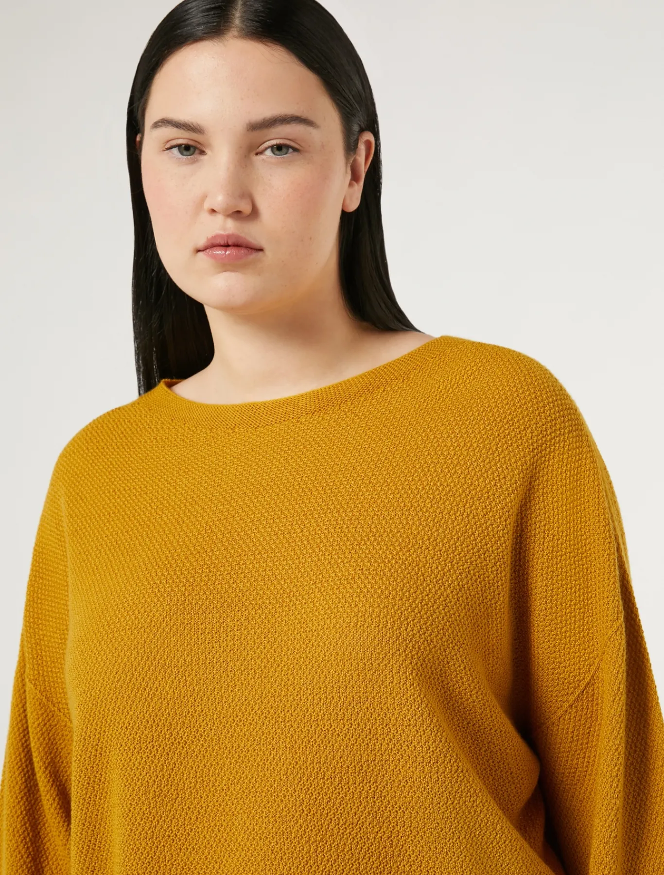 Marina Rinaldi Pull en fil de laine MOUTARDE New