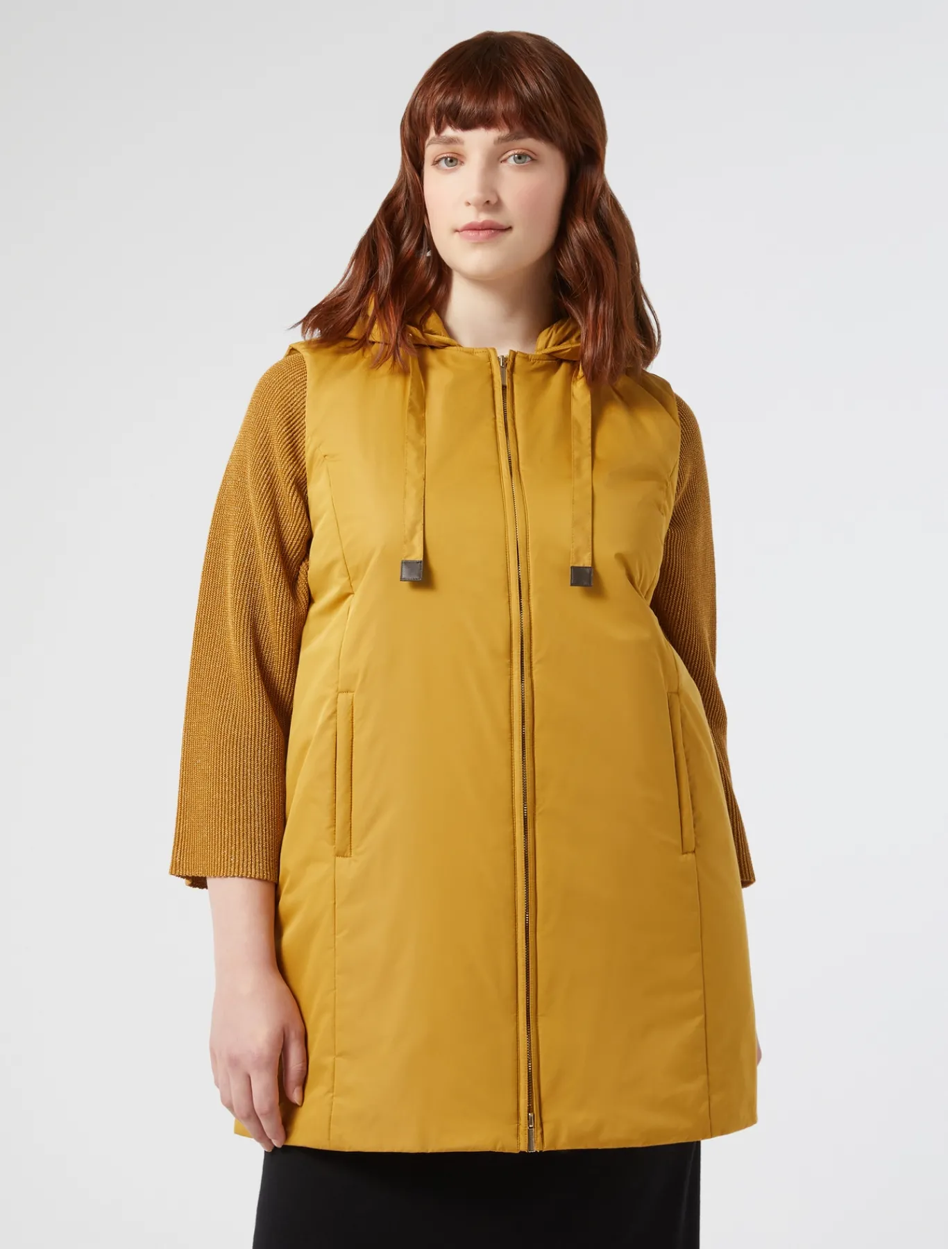 Marina Rinaldi Veste sans manches en toile technique imperméable MOUTARDE Hot